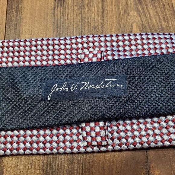 John W. Nordstrom diamond Check Men's Designer Neck Tie - Picture 6 of 6